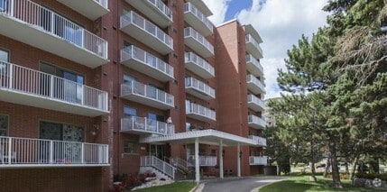 Building Photo - Pier 100 Apartments
