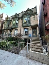 Building Photo - 957 W Montana St