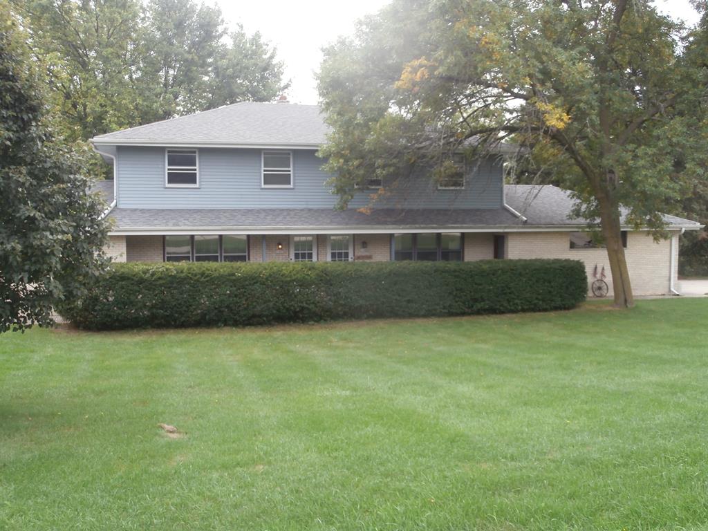 21455 Sierra Dr, Brookfield, WI 53045 Townhome Rentals in Brookfield WI