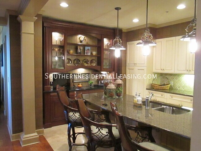 Foto del edificio - 404 Kelly Plantation Dr