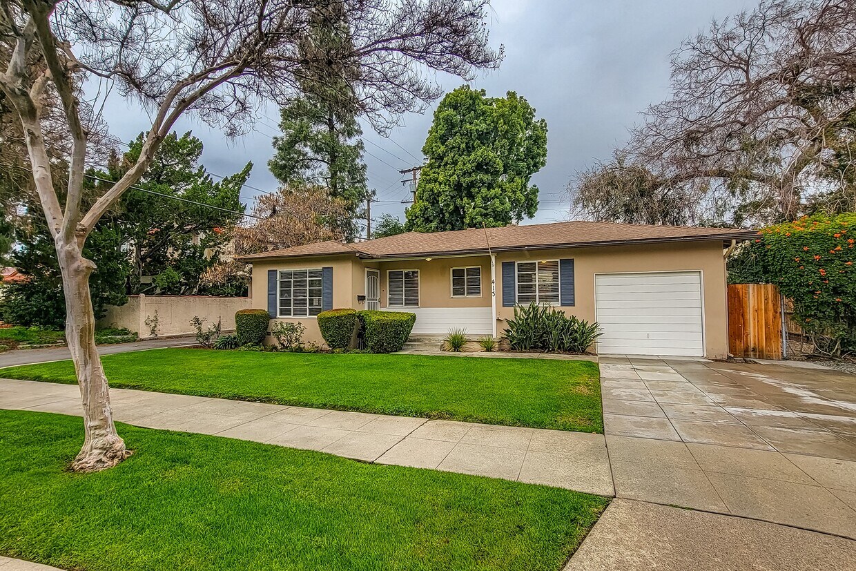 413 W Baughman Ave, Claremont, CA 91711 House Rental in Claremont, CA