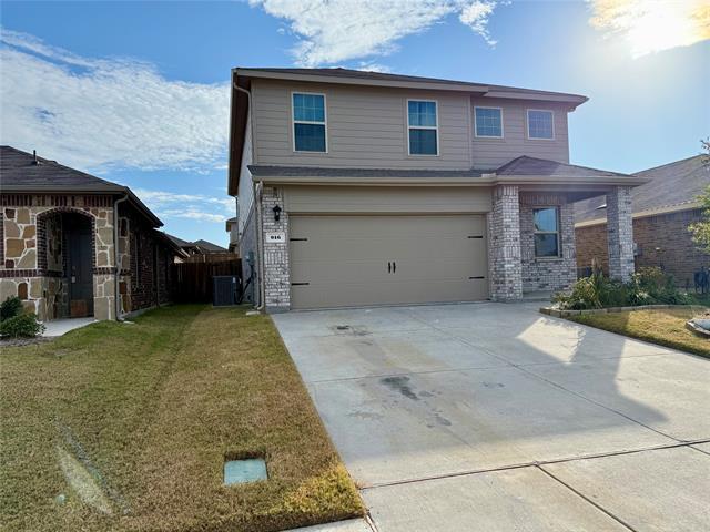 Building Photo - 916 Country Rd