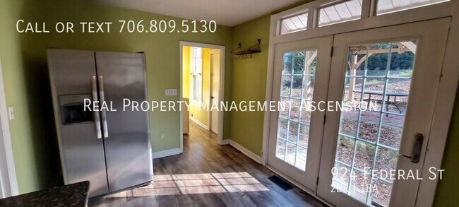 Foto del edificio - 924 Federal St