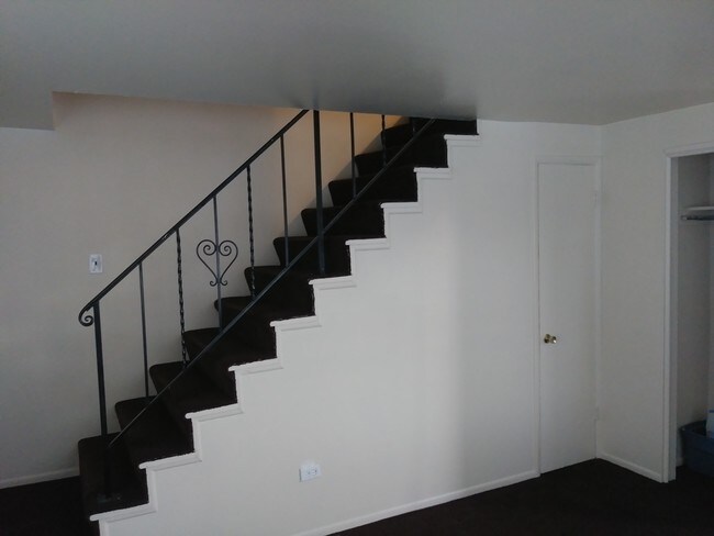 Stairs - 2781 Eliot Cir