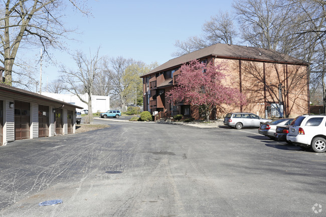 Foto del edificio - Edgewood Apartments