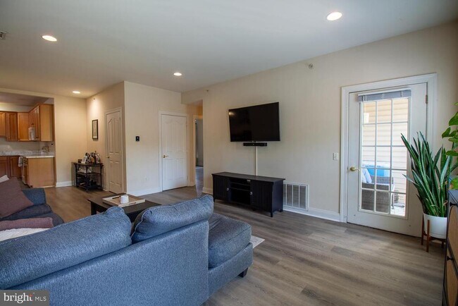 Foto del edificio - 1324 West Chester Pike
