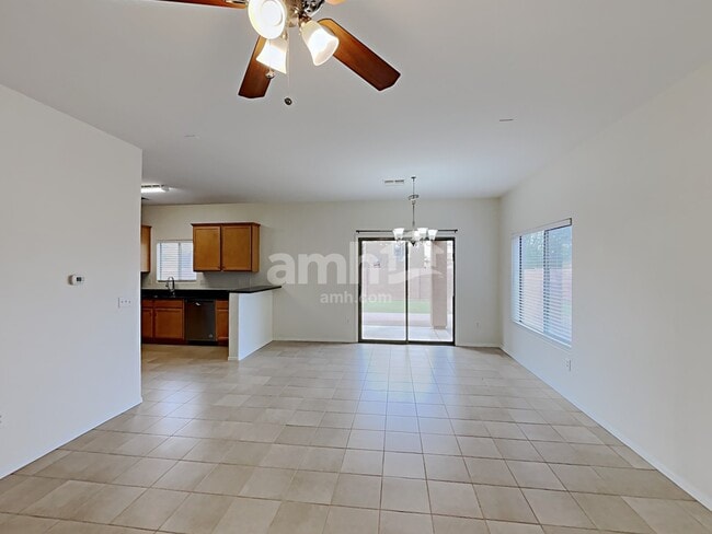 Foto del edificio - 91 N Mail Station Ln