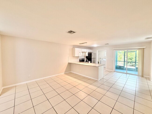 Foto del edificio - 4731 25th Pl SW