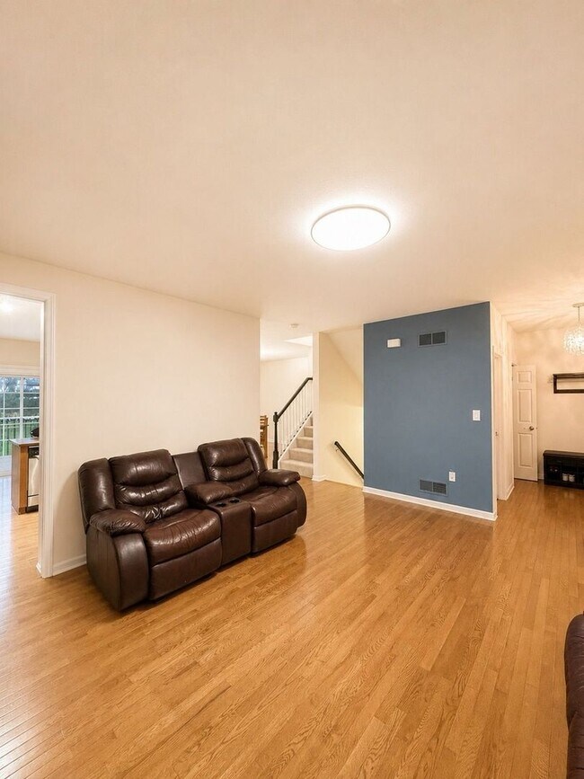 Foto del edificio - 10551 Cherry Grove Ct