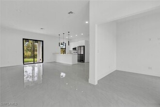 Building Photo - 2611 45th St W