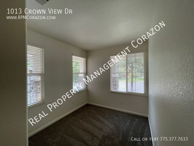 Building Photo - 1013 Crown View Dr
