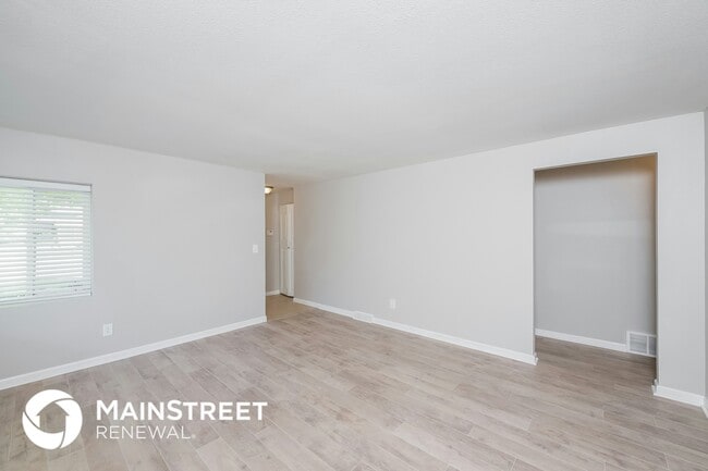 Foto del edificio - 9320 W 104th Pl