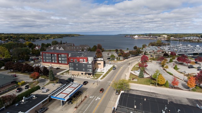 Building Photo - The Bay Lofts