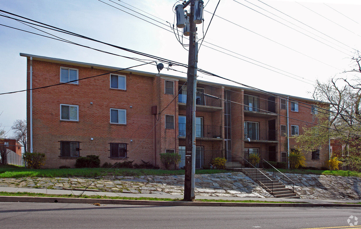 Building Photo - Atlantic Street Apartment Homes