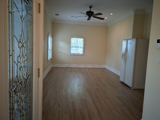 Foto del edificio - 663 Jillian Ashley Way