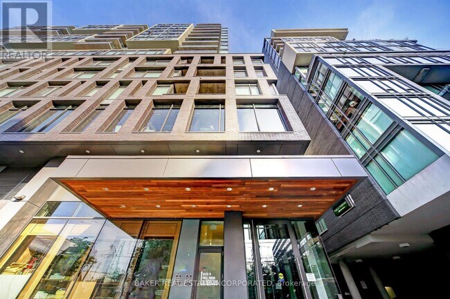 Photo du bâtiment - 111 Bathurst St