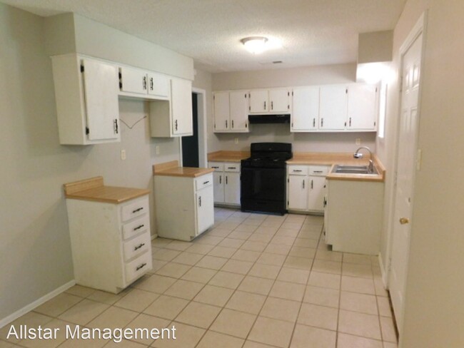 Building Photo - 3 br, 1.5 bath House - 5074 Fleetwood Cv