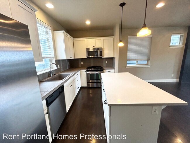 Building Photo - 3 br, 2.5 bath House - 14439 SW Meridian St