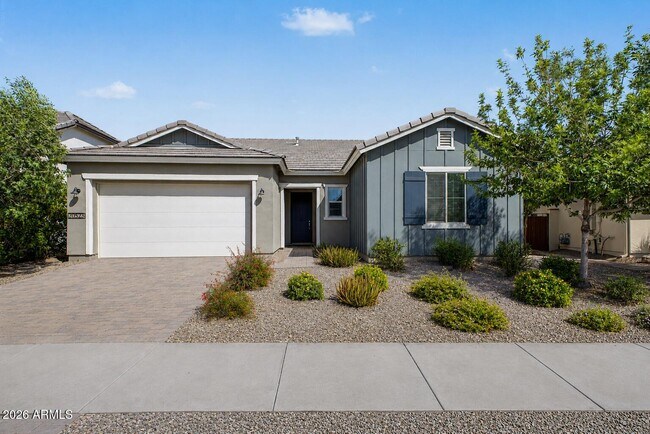 Foto del edificio - 20523 W Rosewood Ln