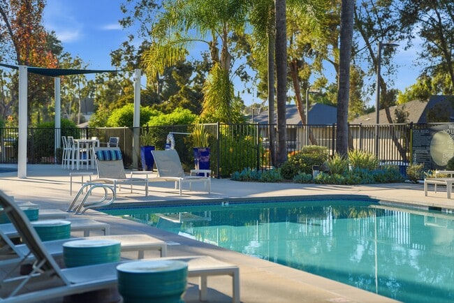 Building Photo - Solana at Grand