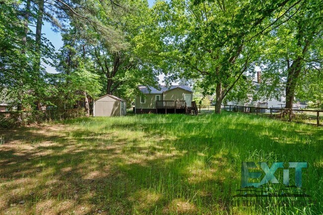 Foto del edificio - Fully Remodeled Home in Quiet Chase City Neighborhood