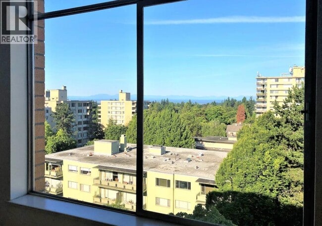 Photo du bâtiment - 5450-5450 Vine St