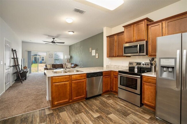Building Photo - 264 Whitland Wy