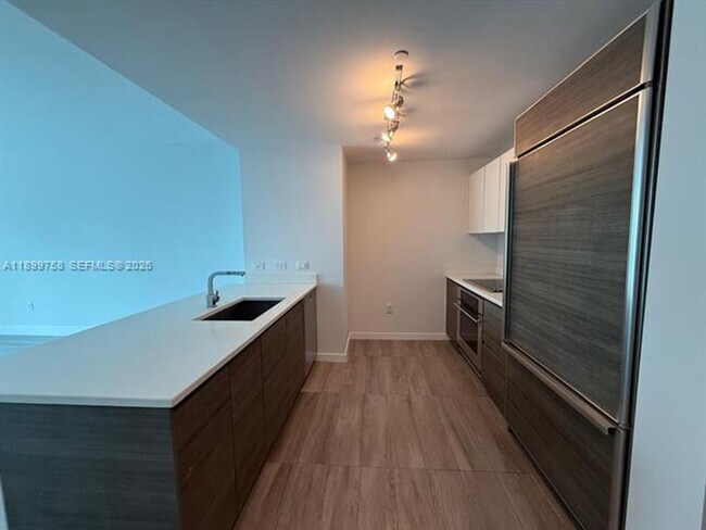 Foto del edificio - 1100 S Miami Ave