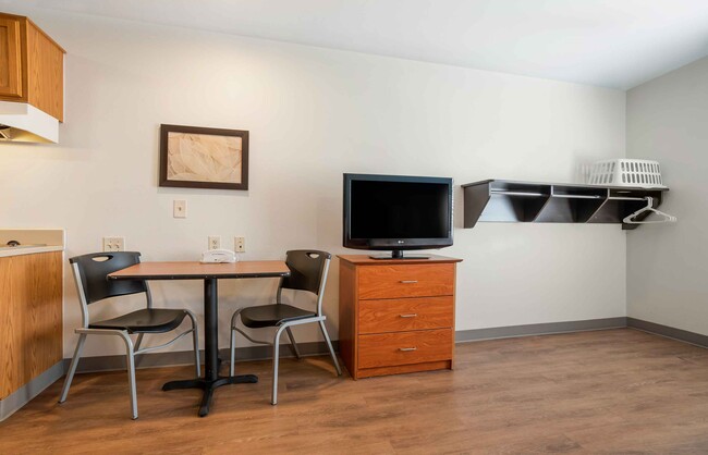 Foto del edificio - Furnished Studio-Firestone