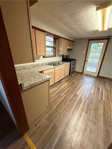 Foto del edificio - 61060 N 24th St