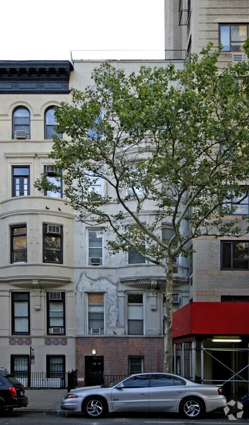 Foto principal - 15 W 96th St