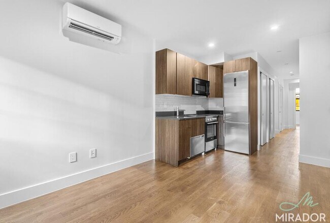 Building Photo - 1 bedroom in New York NY 10009