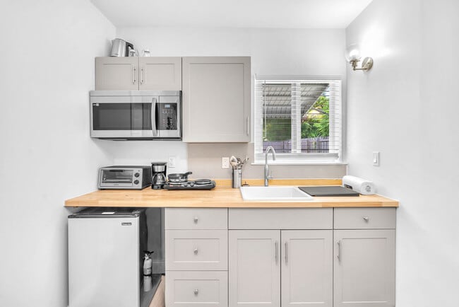 Foto del edificio - 261 SW 15th St