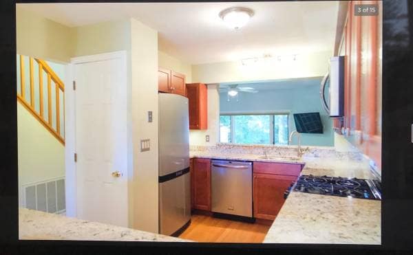 Building Photo - 99 Spinnaker Way