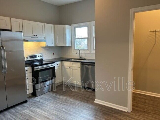 Foto del edificio - 315 E Churchwell Ave