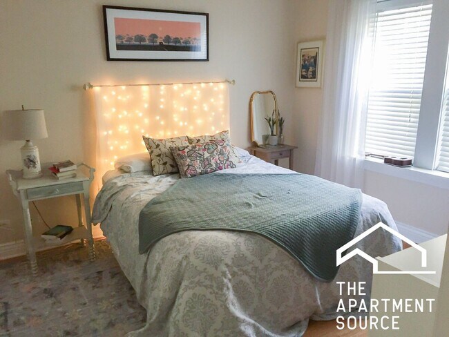 Foto del edificio - 4865 N Hermitage Ave