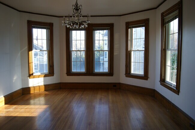 Optional 2nd bedroom or office - 43 Prospect Ave