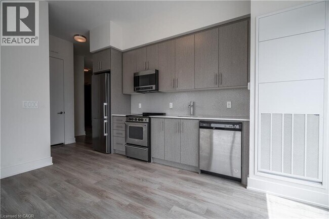 Photo du bâtiment - 212 King William St