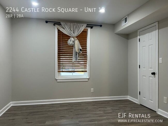 Building Photo - 2244 Castle Rock Square