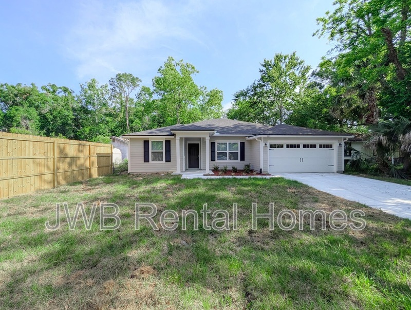 Foto principal - 3539 Rosselle St