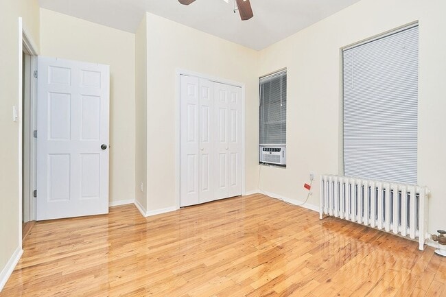 Foto del edificio - 270 E 78th St