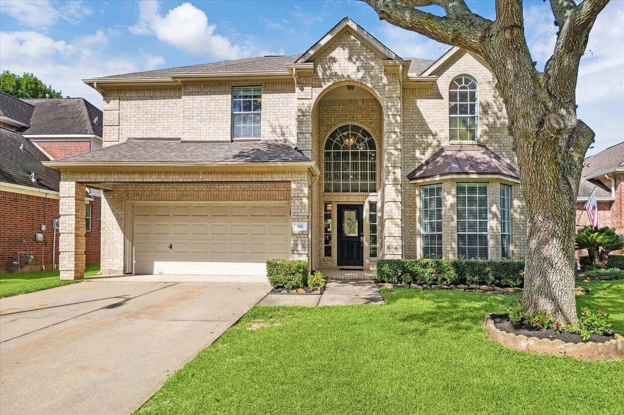 Foto principal - 310 Brook Forest Trail