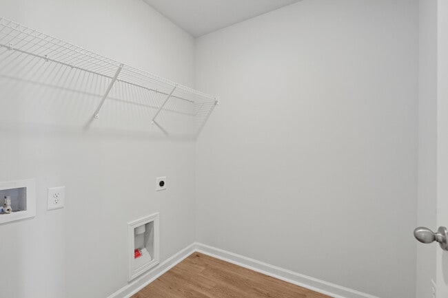 Foto del edificio - The Collection at Clark Farms