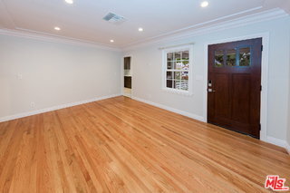 Foto del edificio - 4184 Jackson Ave
