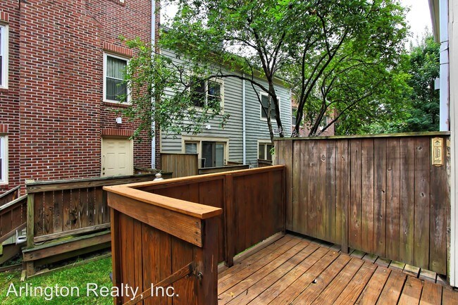 Building Photo - 1123 N Stuart St