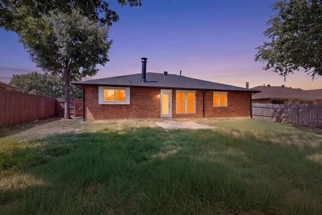 Gem In Flower Mound Waiting On You!!! - Gem In Flower Mound Waiting On You!!! House
