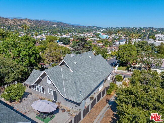 Building Photo - 4935 College View Ave