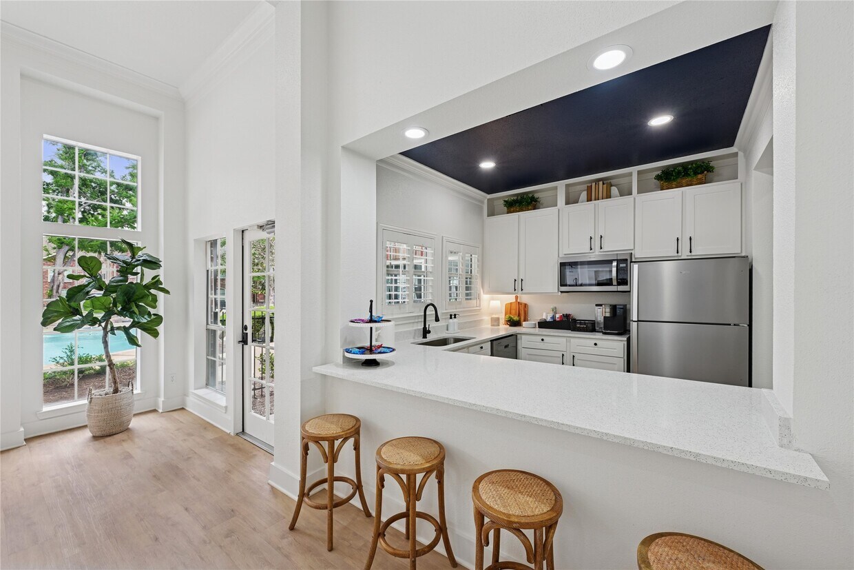 Foto del edificio - 10990 West Rd