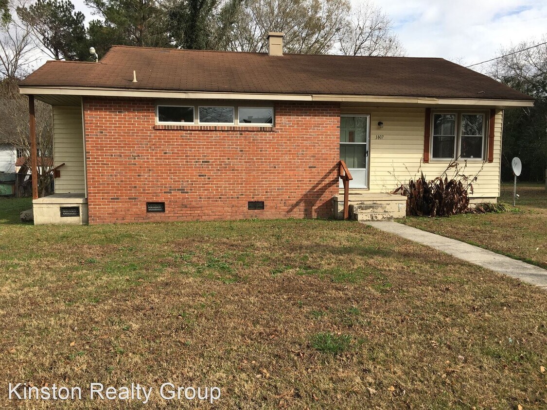 3 br, 1 bath House 1407 Hyman Avenue House for Rent in Kinston, NC