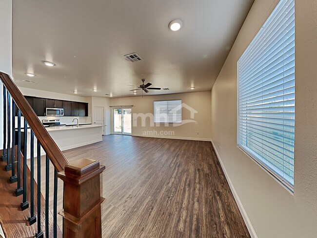 Building Photo - 720 Sienna Rising Dr